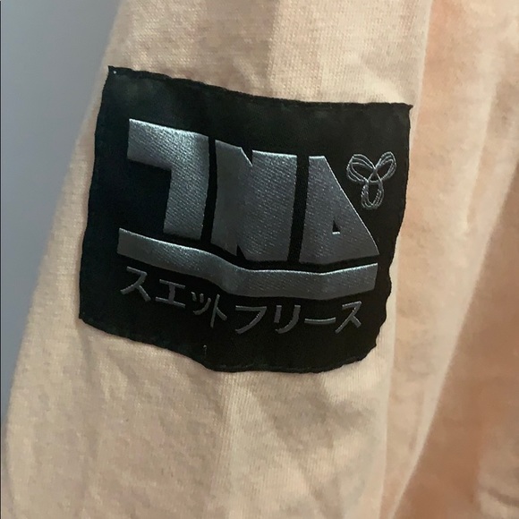 ARITZIA - LIMITED EDITION - JAPANESE MOTO TEE - Picture 2 of 3